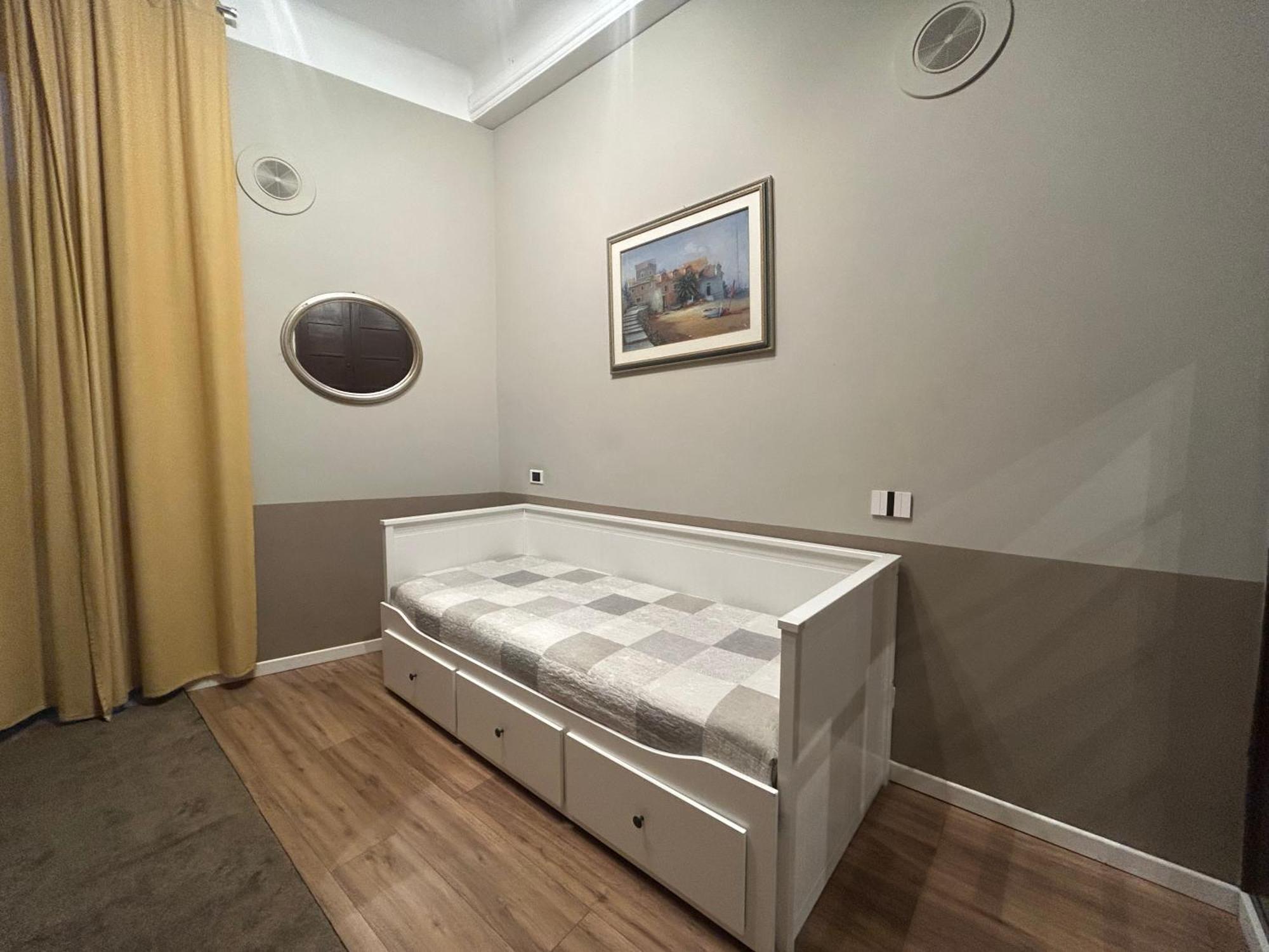 Esposizione Roof Apartamento Roma